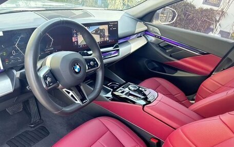 BMW 5 серия, 2024 год, 6 700 000 рублей, 7 фотография