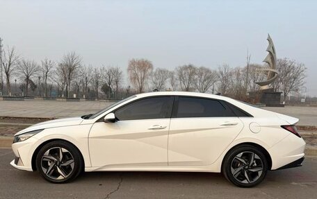 Hyundai Elantra, 2021 год, 1 250 000 рублей, 8 фотография