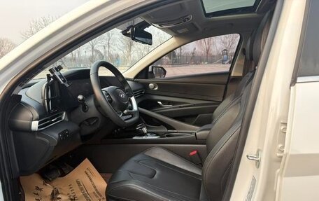 Hyundai Elantra, 2021 год, 1 250 000 рублей, 9 фотография