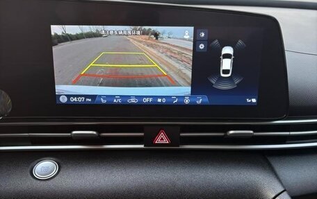 Hyundai Elantra, 2021 год, 1 250 000 рублей, 16 фотография