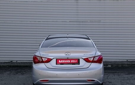 Hyundai Sonata VI, 2012 год, 1 150 000 рублей, 4 фотография