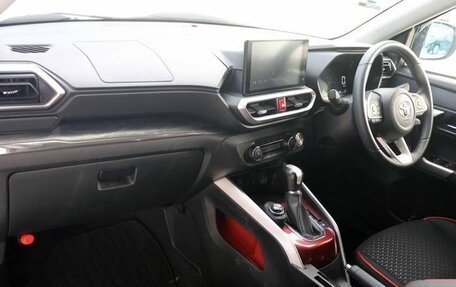 Toyota Raize I, 2022 год, 1 230 000 рублей, 14 фотография