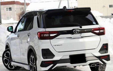 Toyota Raize I, 2022 год, 1 230 000 рублей, 6 фотография