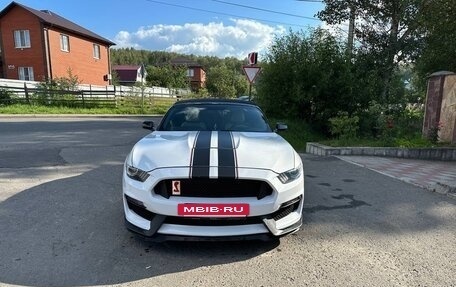 Ford Mustang VI рестайлинг, 2015 год, 2 700 000 рублей, 6 фотография