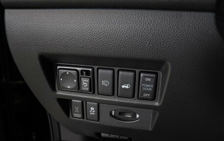 Infiniti QX70, 2017 год, 2 690 000 рублей, 23 фотография