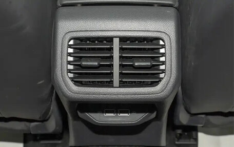 Volkswagen Bora, 2022 год, 1 350 000 рублей, 20 фотография