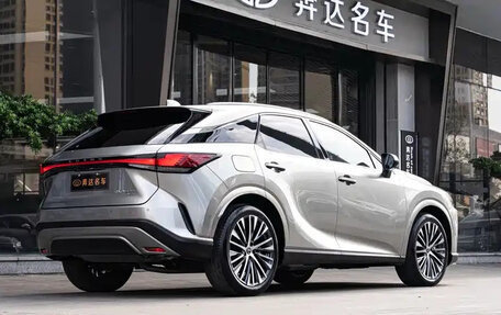 Lexus RX IV рестайлинг, 2024 год, 9 500 000 рублей, 6 фотография