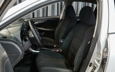 Toyota Corolla, 2010 год, 950 000 рублей, 10 фотография