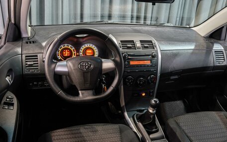 Toyota Corolla, 2010 год, 950 000 рублей, 6 фотография