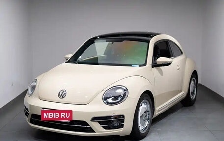 Volkswagen Beetle, 2019 год, 1 500 000 рублей, 2 фотография
