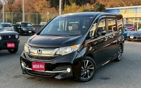 Honda Stepwgn IV, 2017 год, 1 200 000 рублей, 1 фотография