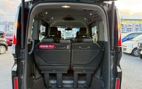 Honda Stepwgn IV, 2017 год, 1 200 000 рублей, 20 фотография