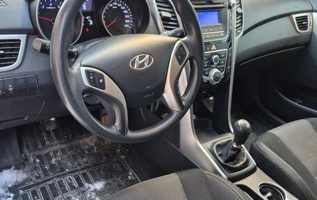 Hyundai i30 II рестайлинг, 2014 год, 750 000 рублей, 2 фотография