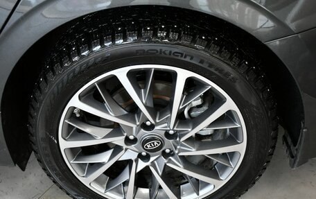 KIA K5, 2021 год, 3 045 000 рублей, 28 фотография