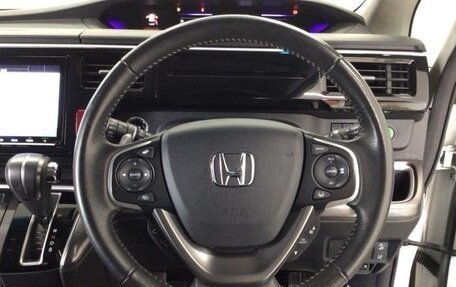 Honda Stepwgn IV, 2021 год, 1 500 000 рублей, 15 фотография