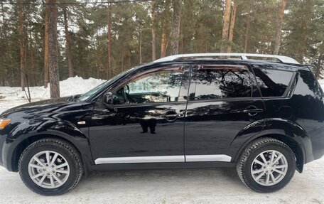 Mitsubishi Outlander III рестайлинг 3, 2007 год, 1 150 000 рублей, 3 фотография