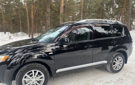 Mitsubishi Outlander III рестайлинг 3, 2007 год, 1 150 000 рублей, 8 фотография