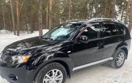 Mitsubishi Outlander III рестайлинг 3, 2007 год, 1 150 000 рублей, 11 фотография