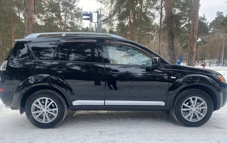 Mitsubishi Outlander III рестайлинг 3, 2007 год, 1 150 000 рублей, 21 фотография