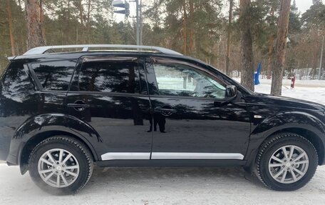 Mitsubishi Outlander III рестайлинг 3, 2007 год, 1 150 000 рублей, 12 фотография