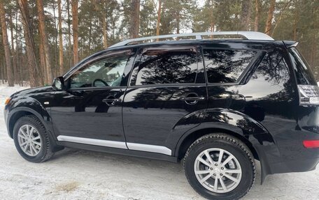 Mitsubishi Outlander III рестайлинг 3, 2007 год, 1 150 000 рублей, 40 фотография