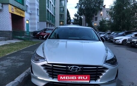 Hyundai Sonata VIII, 2022 год, 3 100 000 рублей, 3 фотография