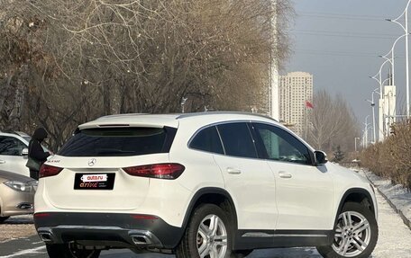 Mercedes-Benz GLA, 2022 год, 2 450 000 рублей, 5 фотография