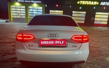 Audi A4, 2011 год, 1 050 000 рублей, 6 фотография