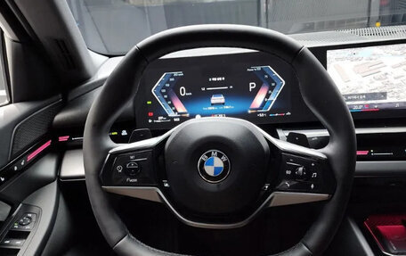 BMW 5 серия, 2023 год, 5 400 000 рублей, 6 фотография