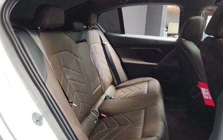 BMW 5 серия, 2023 год, 5 400 000 рублей, 15 фотография