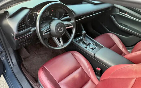 Mazda 3, 2022 год, 1 650 000 рублей, 7 фотография