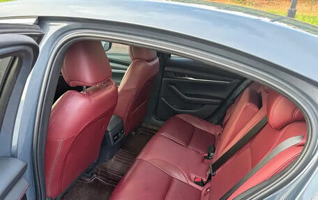 Mazda 3, 2022 год, 1 650 000 рублей, 9 фотография