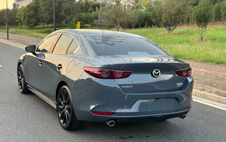 Mazda 3, 2022 год, 1 650 000 рублей, 6 фотография