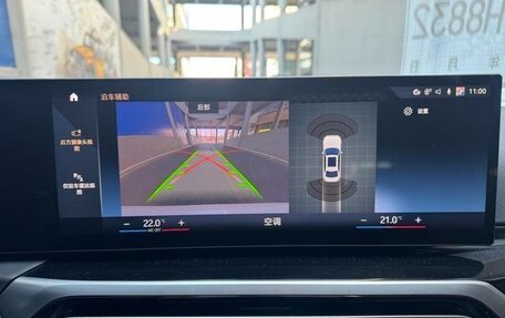 BMW 3 серия, 2022 год, 2 650 000 рублей, 13 фотография