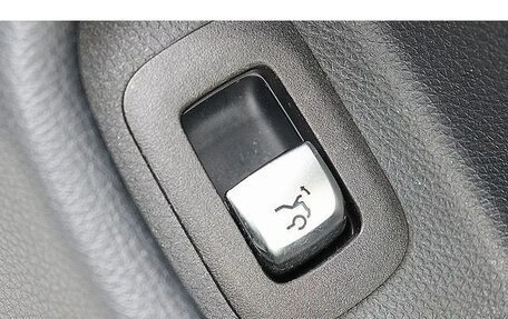 Mercedes-Benz C-Класс, 2017 год, 1 650 002 рублей, 12 фотография