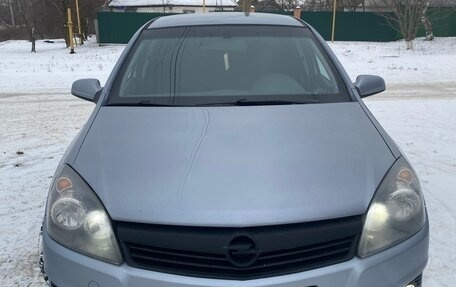 Opel Astra H, 2008 год, 585 000 рублей, 1 фотография