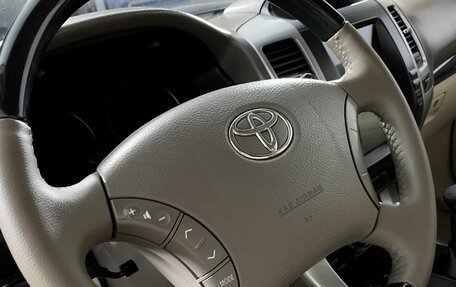 Toyota Land Cruiser Prado 120 рестайлинг, 2007 год, 1 649 000 рублей, 16 фотография