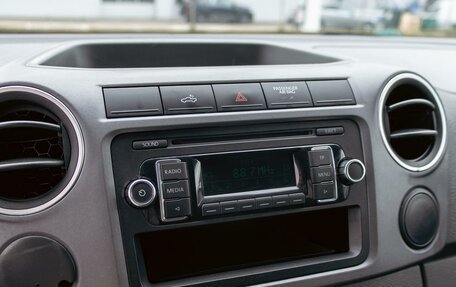 Volkswagen Amarok I рестайлинг, 2010 год, 1 795 000 рублей, 14 фотография