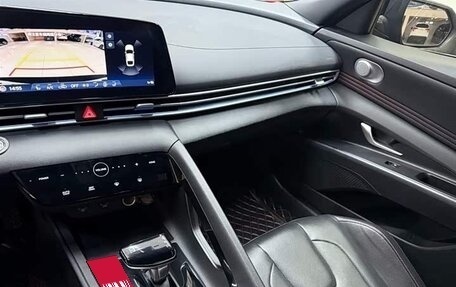 Hyundai Elantra, 2023 год, 1 310 000 рублей, 15 фотография