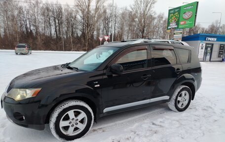 Mitsubishi Outlander III рестайлинг 3, 2007 год, 1 100 000 рублей, 4 фотография