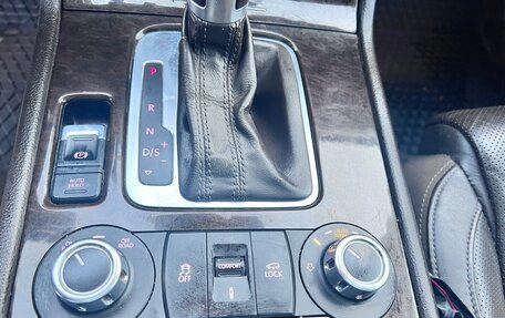 Volkswagen Touareg III, 2012 год, 2 450 000 рублей, 20 фотография