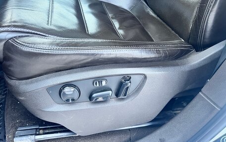 Volkswagen Touareg III, 2012 год, 2 450 000 рублей, 18 фотография