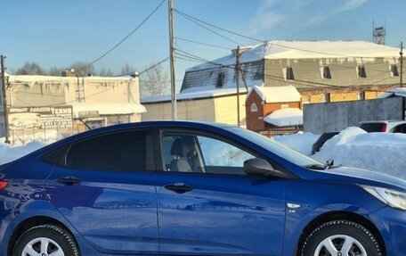 Hyundai Solaris II рестайлинг, 2012 год, 695 000 рублей, 6 фотография