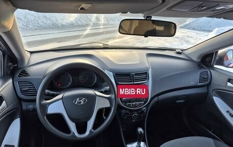 Hyundai Solaris II рестайлинг, 2012 год, 695 000 рублей, 10 фотография
