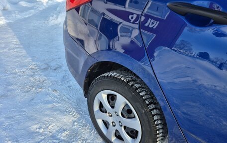 Hyundai Solaris II рестайлинг, 2012 год, 695 000 рублей, 17 фотография