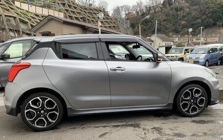 Suzuki Swift V, 2022 год, 1 000 000 рублей, 3 фотография