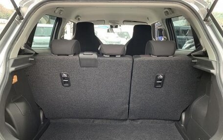 Suzuki Swift V, 2022 год, 1 000 000 рублей, 12 фотография