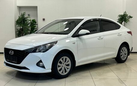 Hyundai Solaris II рестайлинг, 2020 год, 1 700 000 рублей, 1 фотография