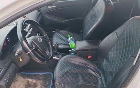 Hyundai Solaris II рестайлинг, 2015 год, 761 000 рублей, 14 фотография