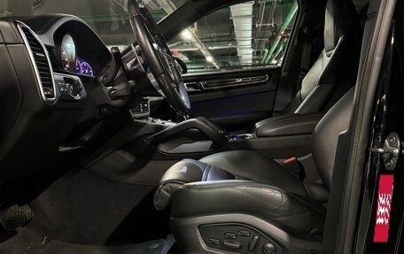 Porsche Cayenne III, 2022 год, 9 950 000 рублей, 5 фотография